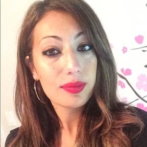 Meet your Posher, Sibel